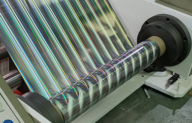 選擇分切機廠家應(yīng)該考慮哪些因素？